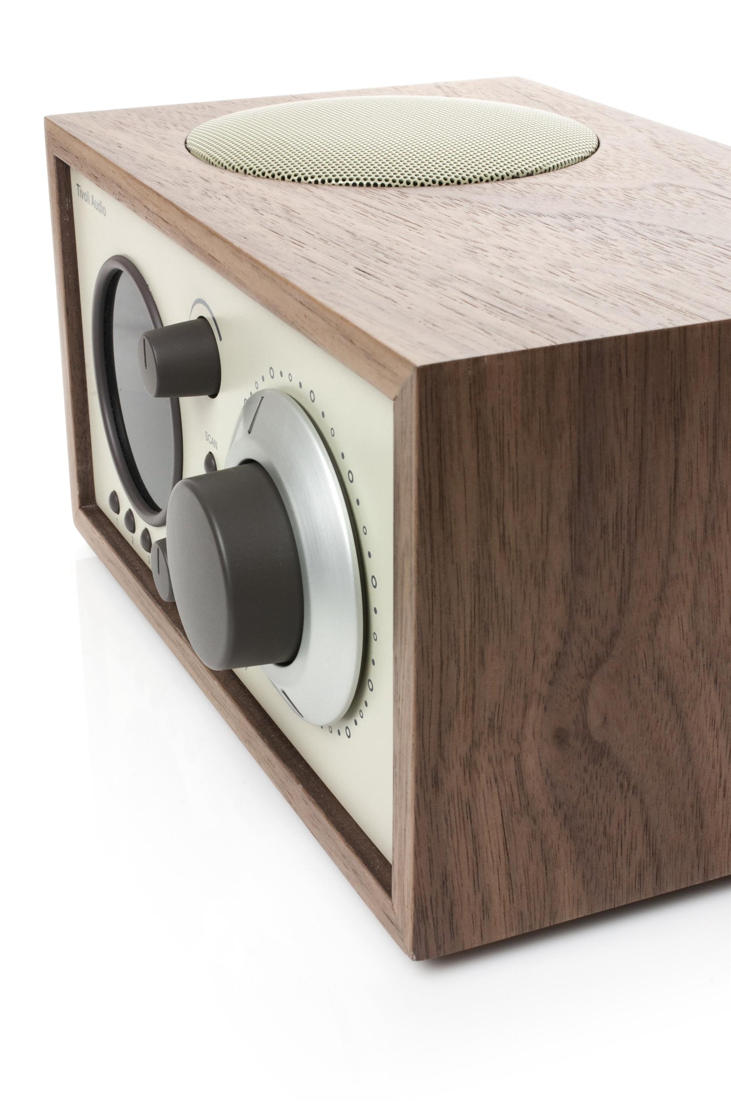 Tivoli Audio Model One+ DAB+/FM Radio